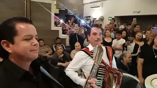 Asi acompañaron los alegres del barranco y su gente a la famosa Gilbertona en su ultimo adios