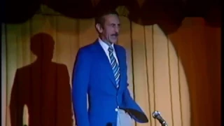 Kabaret Dudek, Jan Kobuszewski - Wy wójta sie nie bójta