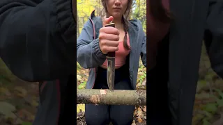 SHE WORKS great with a KNIFE #camping #survival #bushcraft #outdoors