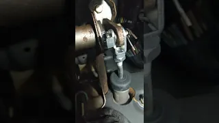 How to adjust a hydraulic Honda clutch