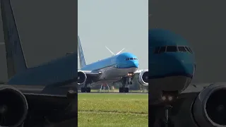 KLM Boeing 777 showing off its wheely skills #planespotting #aviation #plane #schiphol #airport