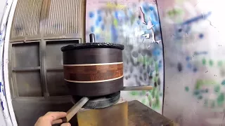 Spraying lacquer on segmented and stave drum shells