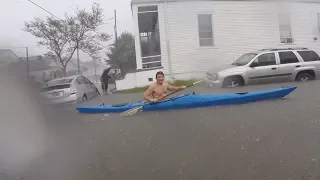 New Orleans Flooding, Mid-City cars underwater