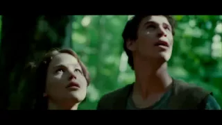 THE HUNGER GAMES - TRAILER(GREEK SUBS)