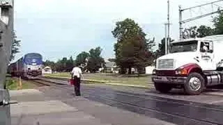 Amtrak Empire Builder #8 being flagged and a stupid semi!