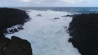 How to Stay Safe at Hawaii’s Queen’s Bath Tourist Site