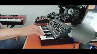 Roland SE-02 part 1: My 1st look at this great sounding mono synth