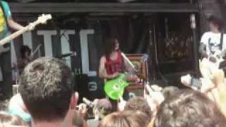 Pierce The Veil Live - The Sky Under The Sea at Warped Tour 10