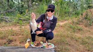 Pescamos e fizemos peixe frito no barranco teve um momento muito triste pescadores atirando