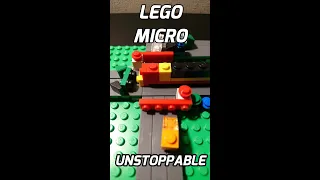 LEGO Micro Unstoppable Train - Crash at the Railway Crossing!