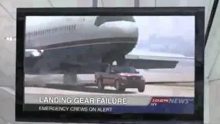 AIRPLANE GEAR SAVED BY TRUCK UNBELIEVABLE !!!.flv