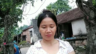 Một đội tinh hạm chậm rãi trút đi chiếc áo choàng trùng màu