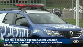 Fãs aguardam chegada do corpo da cantora Marília Mendonça em Arena