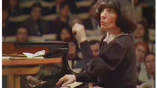 Eliso Virsaladze plays Rachmaninoff Piano Concerto no. 3 - video 1989