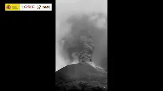 03/11/21 Columna eruptiva acelerada x8, vista desde Jedey Erupción La Palma IGME