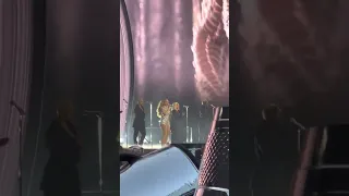 Beyoncé- Rather Die Young (Live) Renaissance World Tour