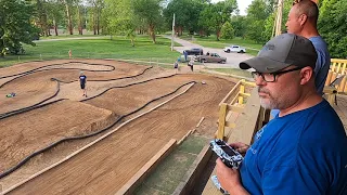 1/8 E-Truggy A-Main - Club Racing - St. Louis Dirtburners 6/5/21