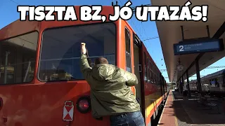 Letakarítottuk a BZ-t. 100 km 3 óra alatt Andrisékkal. Ahol a jegyvizsgáló tekeri a sorompót.