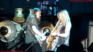 Whitesnake - Guitar Duel Doug Aldrich & Reb Beach Live Manchester MEN Arena UK 23 May 2013