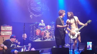 Ugly Kid Joe - Mr. Recordman - Live in Vienna 2016