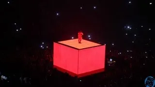 Kanye West - Runaway + Lyrics 720p LIVE @ WATCH THE THRONE TOUR 2012 Festhalle Frankfurt