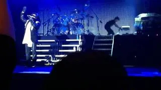 X JAPAN - SILENT JEALOUSY (Intro)  {2011 WORLD TOUR - Berlin 4th July}