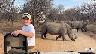 Max bei den Nashörnern in Südafrika - Erklärvideo für Kinder