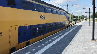 Treinen op Station Enkhuizen