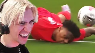 XQC LAUGHS AT SIDEMEN CHARITY MATCH MEMES #2