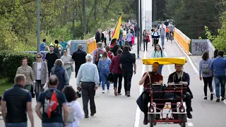 Tiesiogiai – iš Vilniaus Vingio parko: vyksta „Didysis Šeimų gynimo maršas“