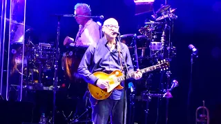 Mark Knopfler - 10 She's Gone - Your Latest Trick - Royal Albert Hall 2019 SBD