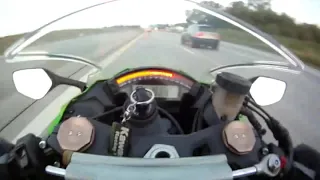 Cuando 300 km/h no son suficientes( KAWASAKI ZX10R VS AUDI r8)