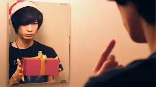 WTF!!!??? Mirror gives me MYSTERY PRESENT! | Special Christmas edition RATE