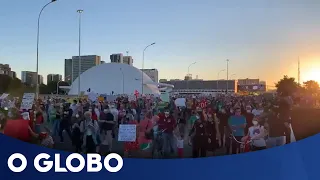 Manifestantes vão às ruas por impeachment de Bolsonaro