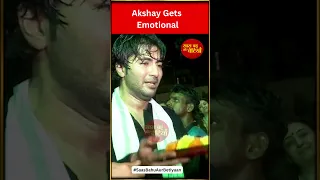 Akshay Kharodia gets emotional as he doing Visarjan Aarti of his Ganpati Bappa