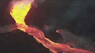 World's largest active volcano erupting in Hawaii