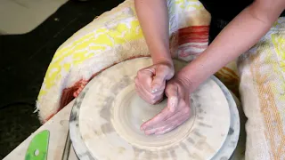 Pottery Tutorial- How to Center Clay on the Wheel (Throwing, part 1.)