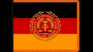 East German Military Music - Präsentiermarsch der Luftverteidigung (NVA)