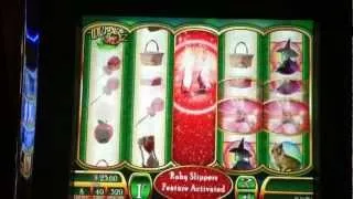 Wizard of Oz Slot Ruby Slipppers Slot Machine Bonus - Glinda Bubbles