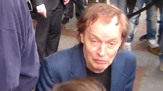 Angus YOUNG - AC/DC Guitarist @ Paris 5 november 2014 - France