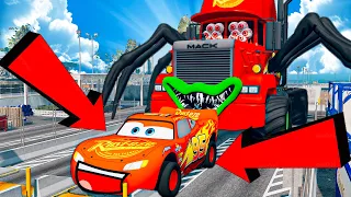 Big & Small Long Cars with Long Lightning Mcqueen and Train - Giant Lava Mega Pit vs Thomas Train