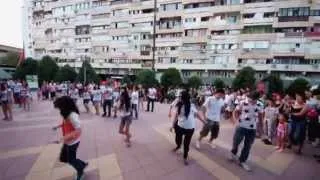 Dance Flash Mob  на арбате - классика жанра.