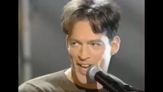 Harry Connick Jr. flip the beat by adding a 5/4 measure !