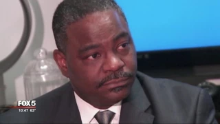 I-Team: Investor in Business Run by Mayor Kasim Reed's Father Won Millions in Airport Contracts
