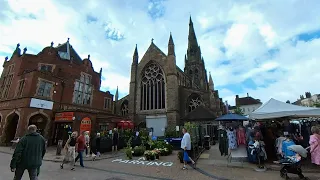 Stroll along Lichfield High Street towards the stunning medieval Cathedral, UK Walking Tour in 4K.