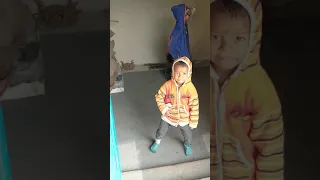 chota sa bache ka dance video  khesari Lal Yadav ji ke gana me dance kiya.youtube video