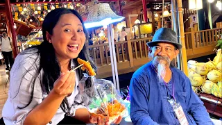 The FIRST INDOOR Floating Market Inside the Mall Bangkok Thailand