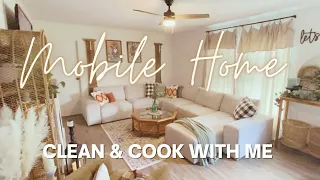 ✨Clean with me ✨| Mobile home living | Cook With Me | Cleaning Motivation