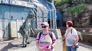 Raptor Encounter 60th anniversary one day away! | Blue has a fanfare! Universal Studios Hollywood