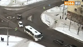 Автобус сбил пешехода пешеходном переходе